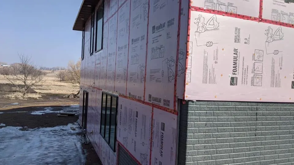 Exterior of a Sioux Falls area home during a Skampy build